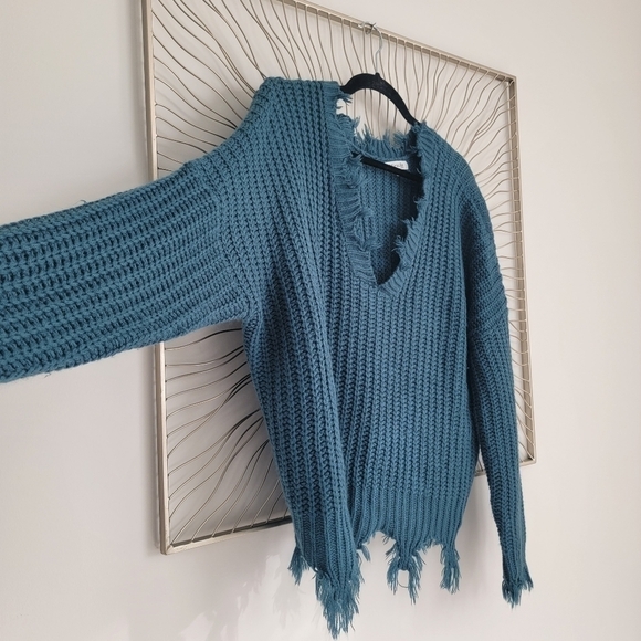 Miracle Distressed Fringe Raw Hem V Neck Oversized Sweater Teal Blue Size M/L - Picture 6 of 9